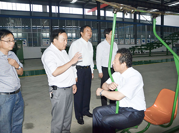 中國煤炭機械工業(yè)協(xié)會理事長張勇蒞臨我公司檢查、指導(dǎo)工作